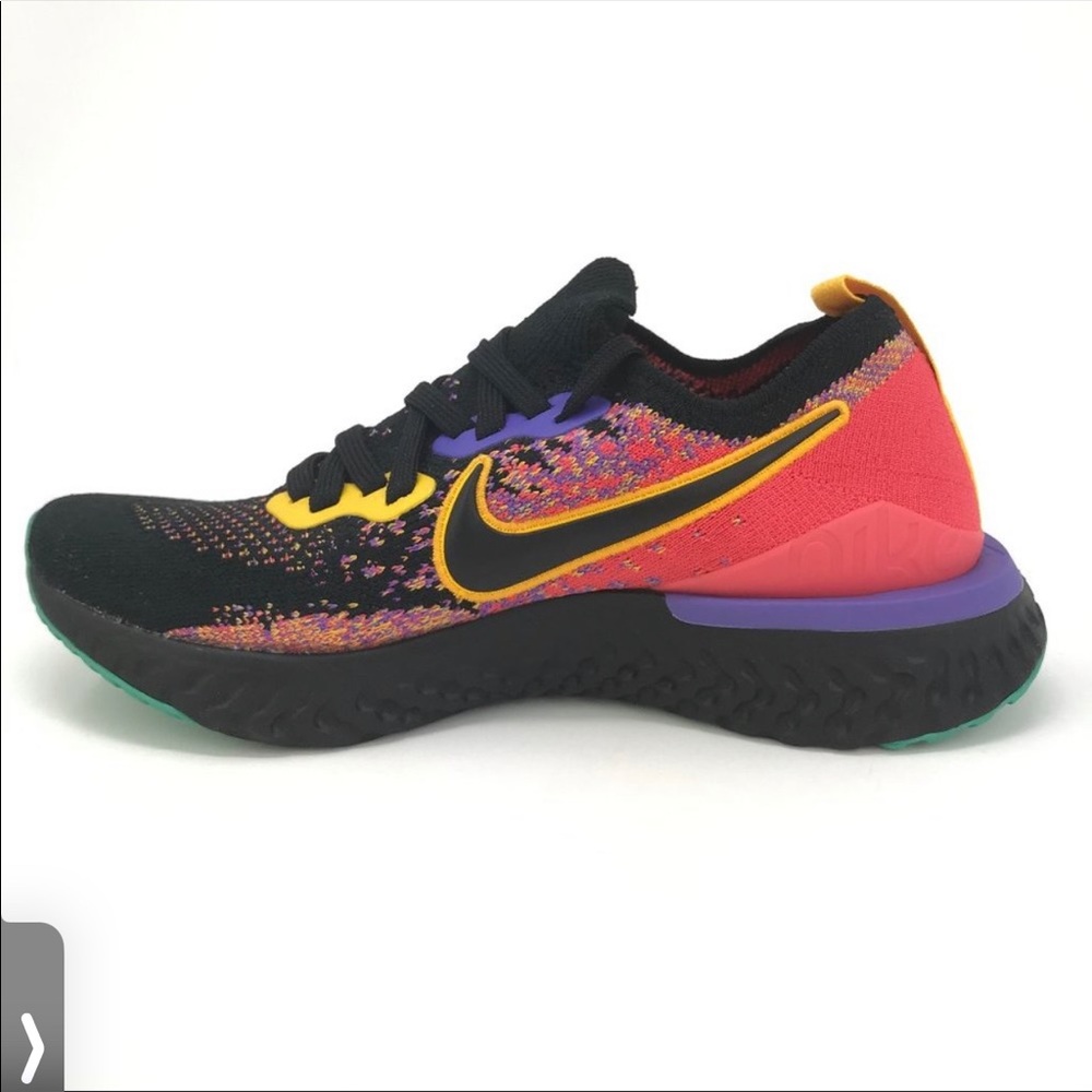 Nike Epic React Flyknit 2